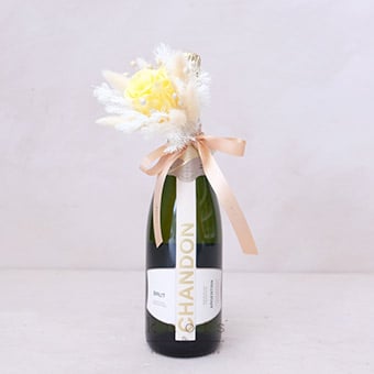 Kiara (Preserved Flowers and Champagne)