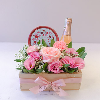 Slow Mornings (Flowers with Wine & Cookies)