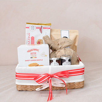 Holiday Hamper 3