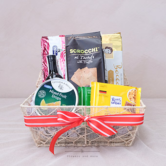 Holiday Hamper 5