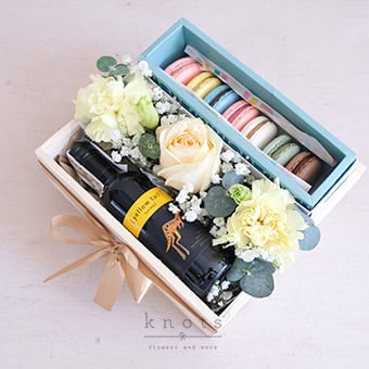 Sweet Glaze (Rose Arrangement with Macarons and Wine)